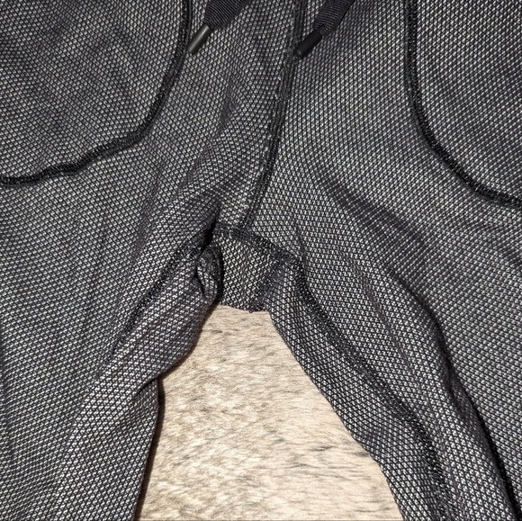 Lululemon Skinny Will Pant Cross Stitch Black White Women's 4 - Picture 12 of 15